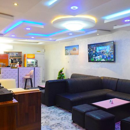 Remzy Hotel & Suites, Olomore Abeokuta Eksteriør bilde