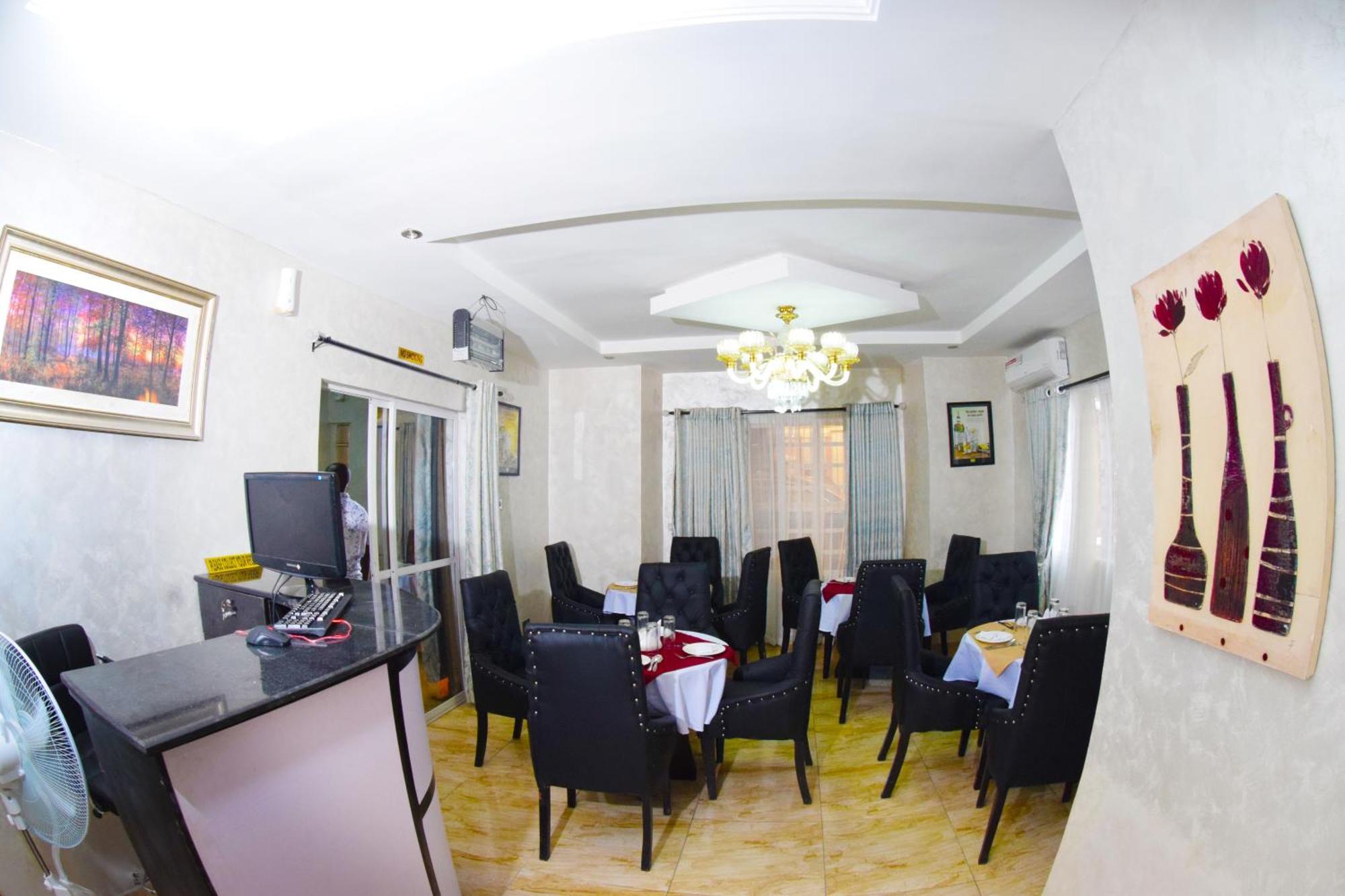 Remzy Hotel & Suites, Olomore Abeokuta Eksteriør bilde