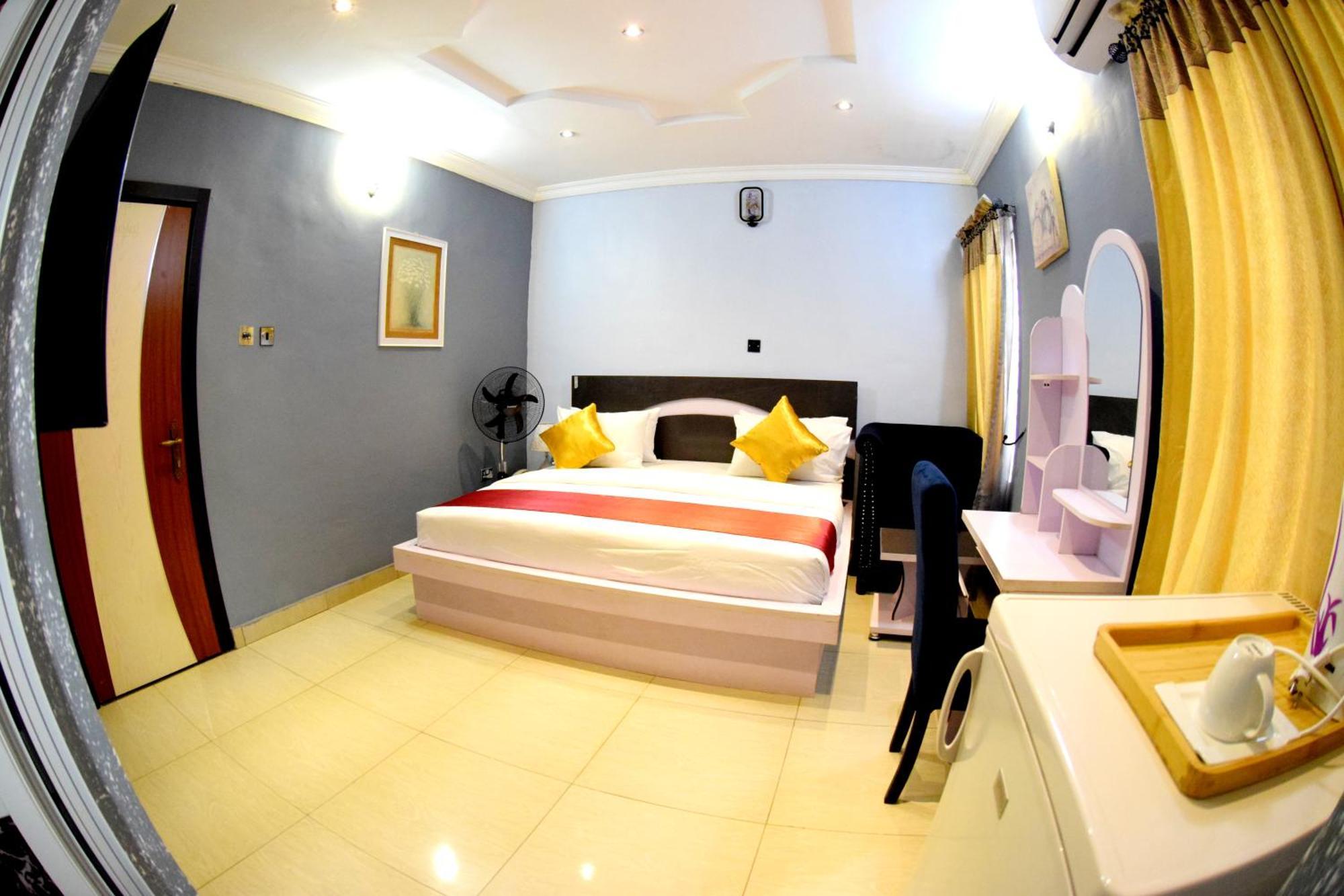 Remzy Hotel & Suites, Olomore Abeokuta Eksteriør bilde