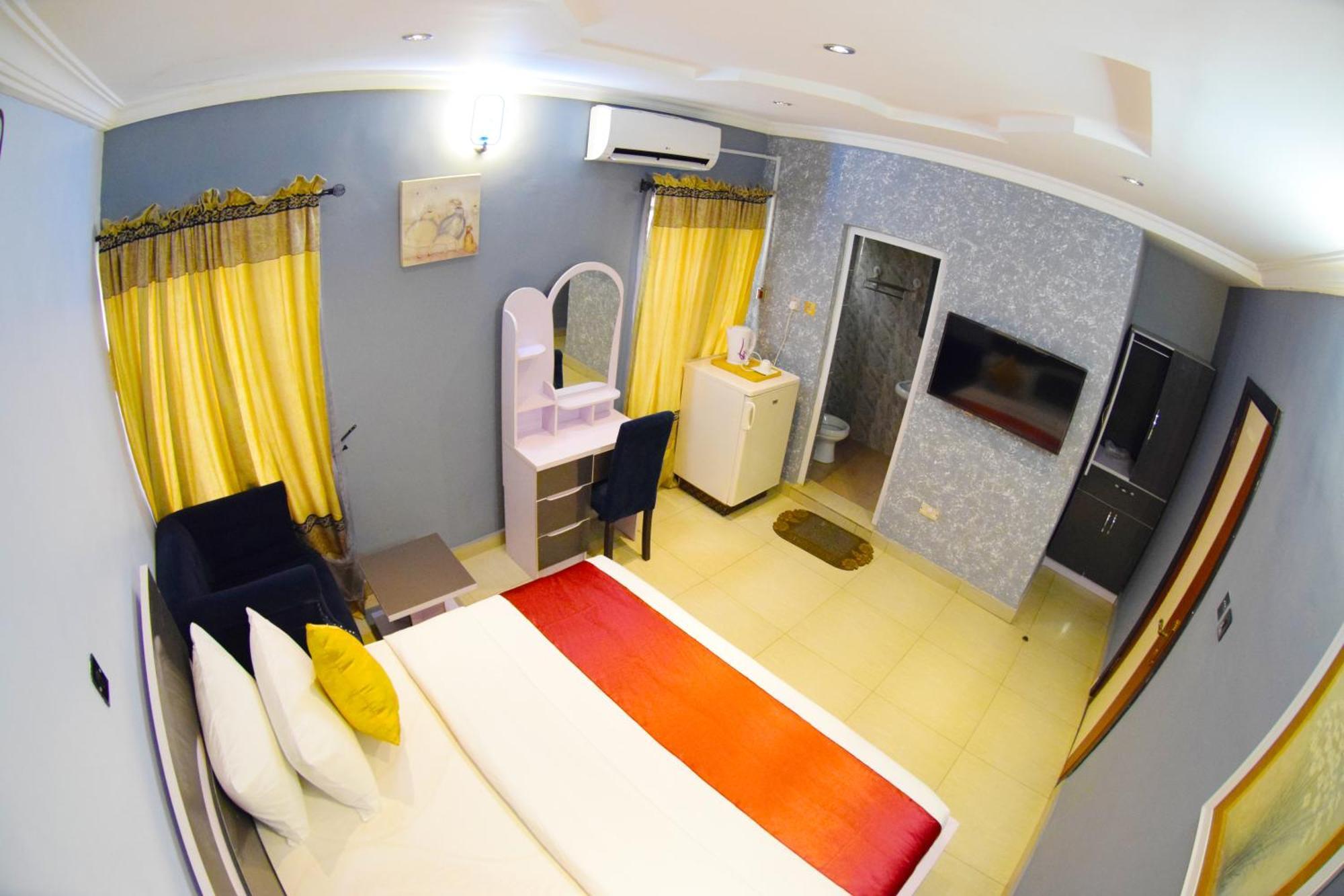 Remzy Hotel & Suites, Olomore Abeokuta Eksteriør bilde