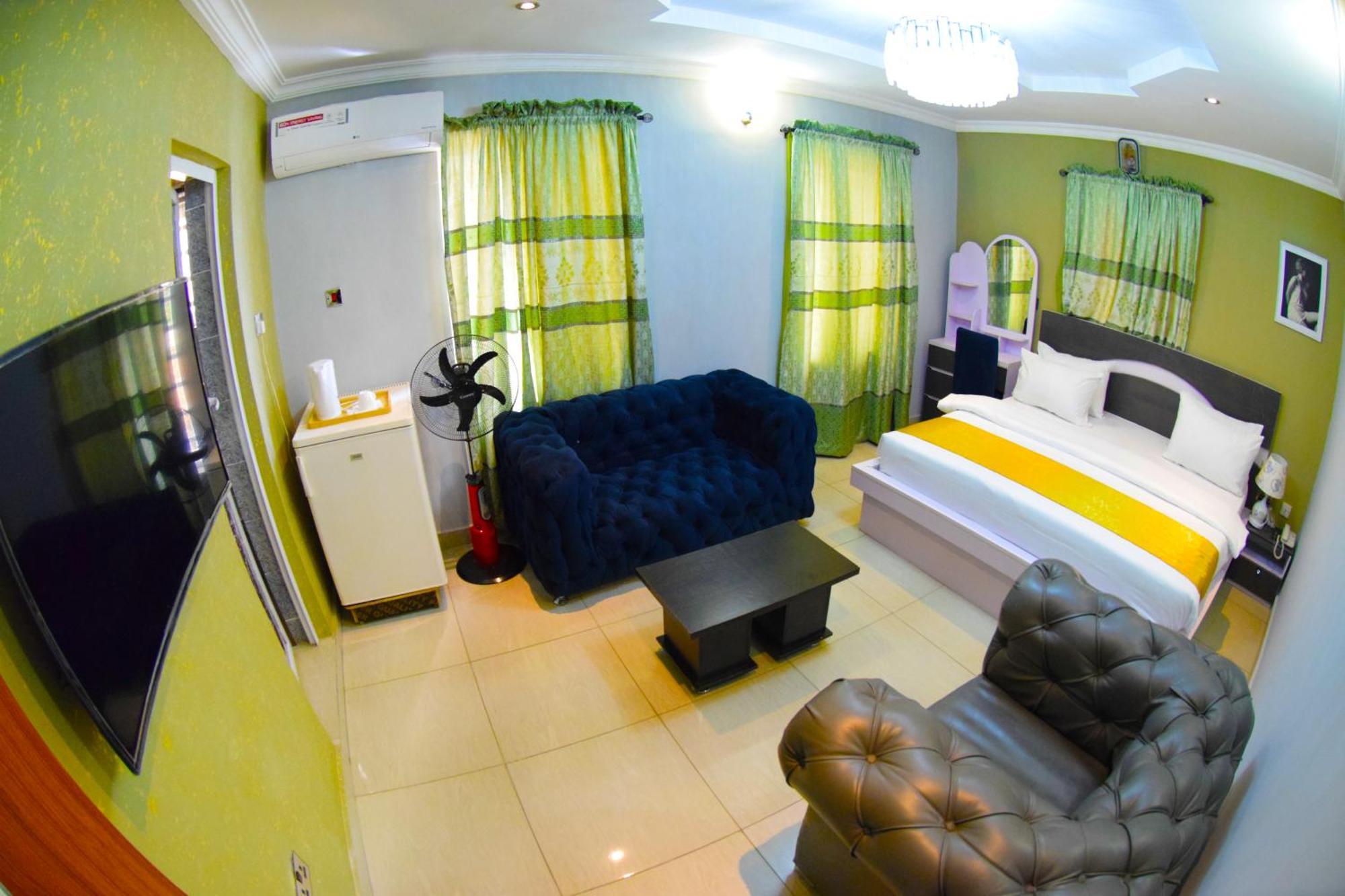 Remzy Hotel & Suites, Olomore Abeokuta Eksteriør bilde