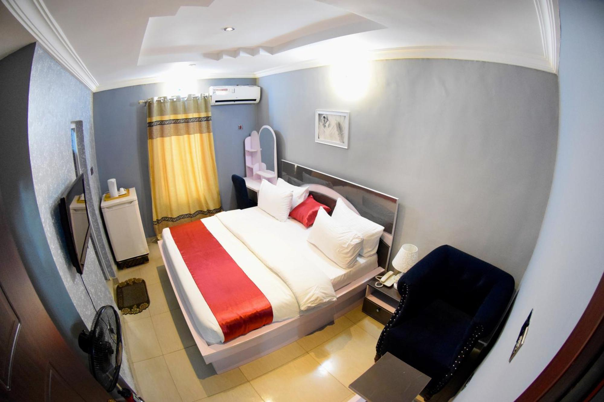 Remzy Hotel & Suites, Olomore Abeokuta Eksteriør bilde