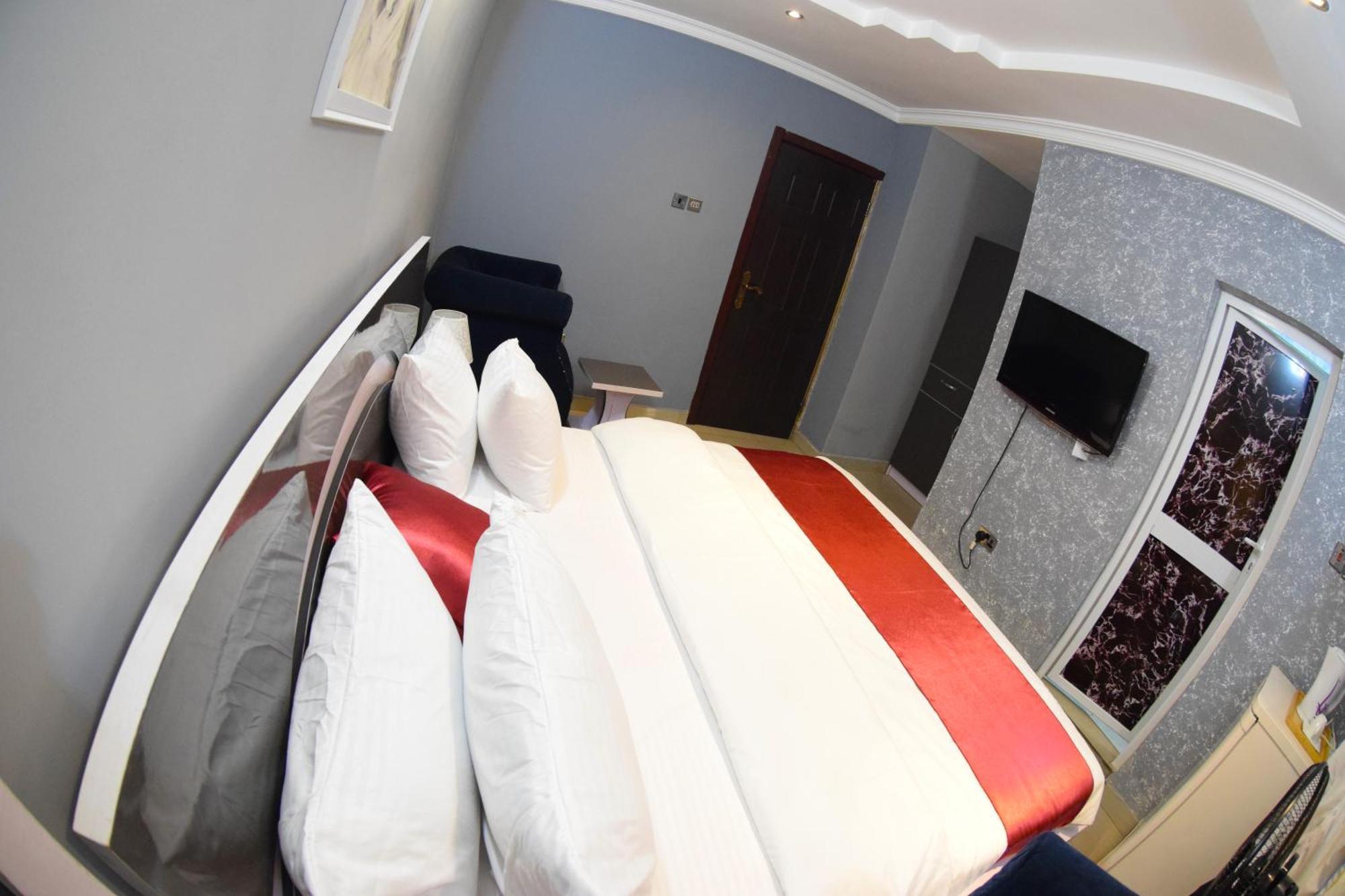 Remzy Hotel & Suites, Olomore Abeokuta Eksteriør bilde