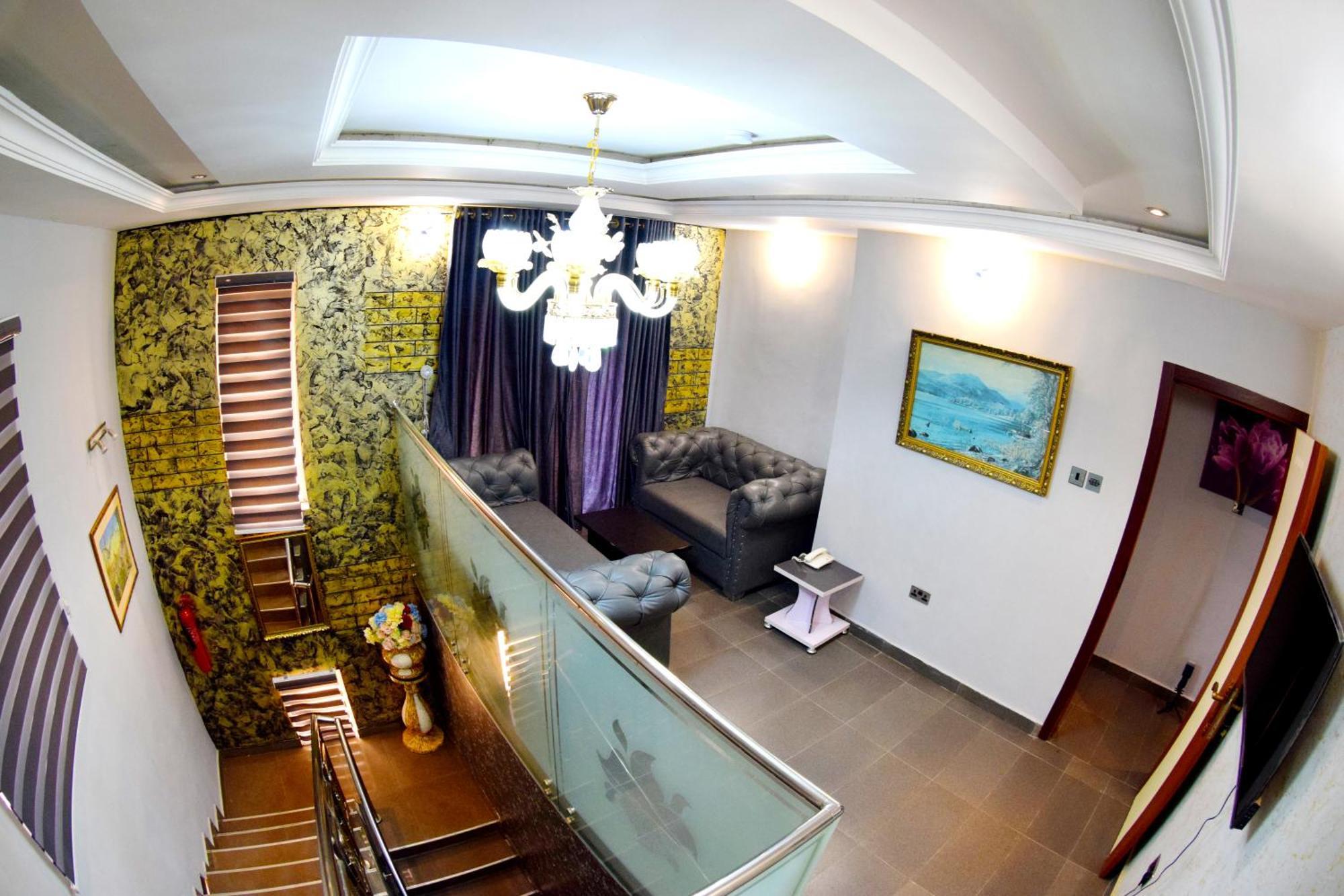 Remzy Hotel & Suites, Olomore Abeokuta Eksteriør bilde