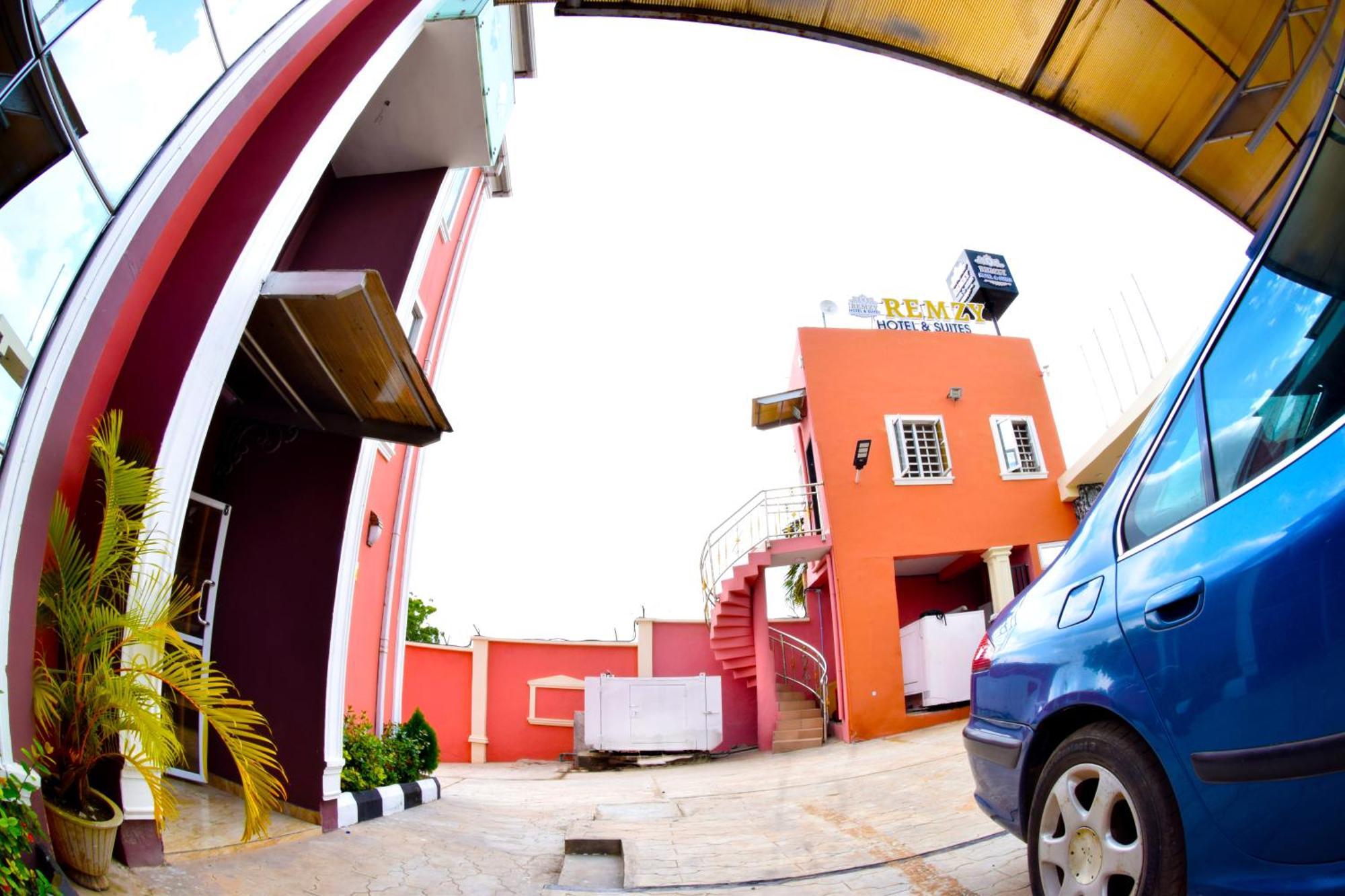 Remzy Hotel & Suites, Olomore Abeokuta Eksteriør bilde